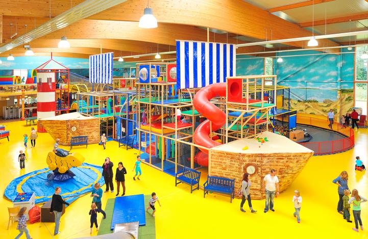 Klabautermann Indoor-Spielpark Attraktionen Piratenschiff
